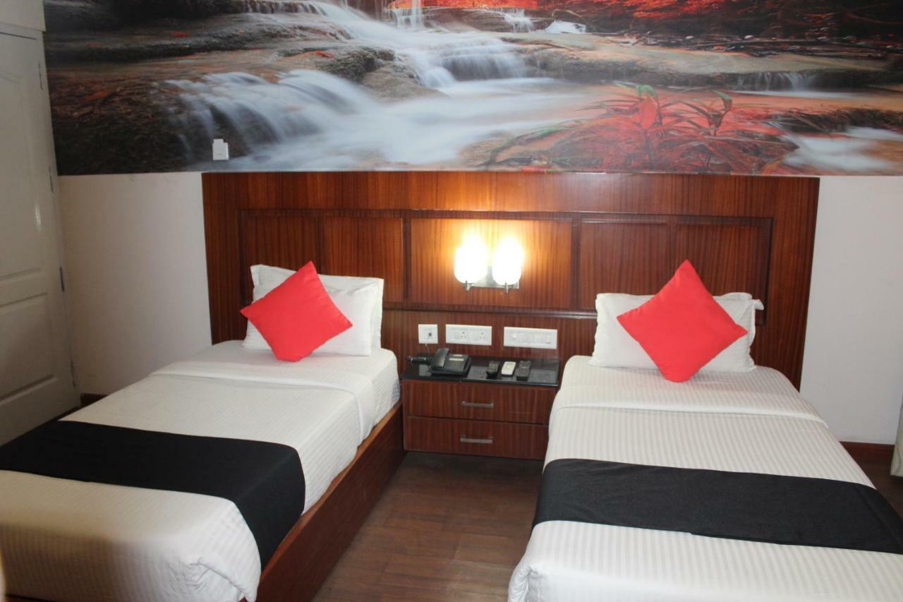 Gardeenia Comfortes Suites-Fully Vaccinated Staff Бангалор Экстерьер фото